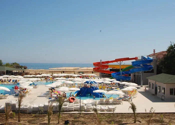 Hedef Beach Resort Hotel